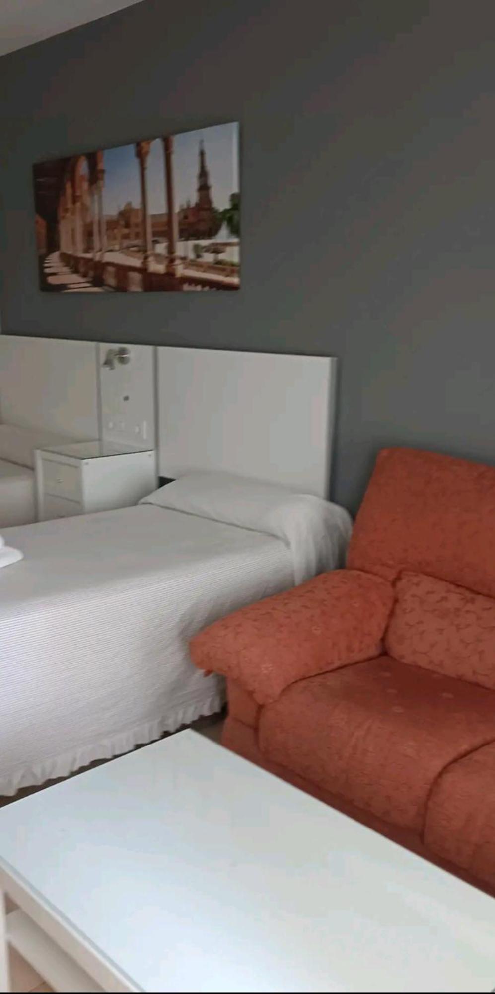 Apartamento Triana, 5 Mins Centro Sevilla Kültér fotó